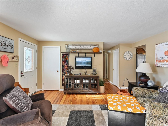 2120 W 5750 S, Roy, UT 84067 — photo 5