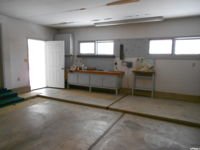 543 E Douglas Dr N, Logan, UT 84341 — photo 3