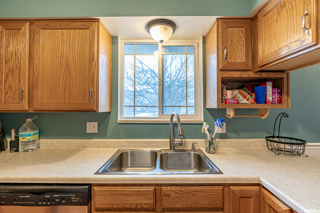 415 E 1150 N, Logan, UT 84341 — photo 12