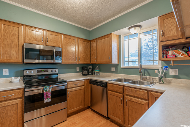 415 E 1150 N, Logan, UT 84341 — photo 9