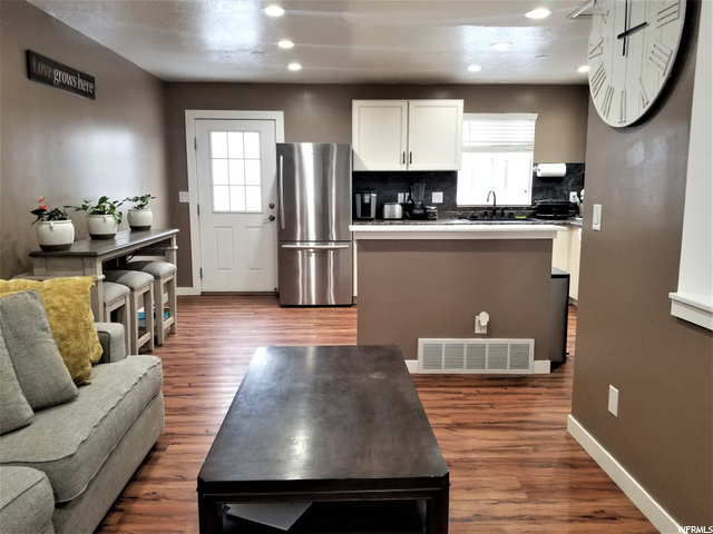 1894 N 400 W, Sunset, UT 84015 — photo 4