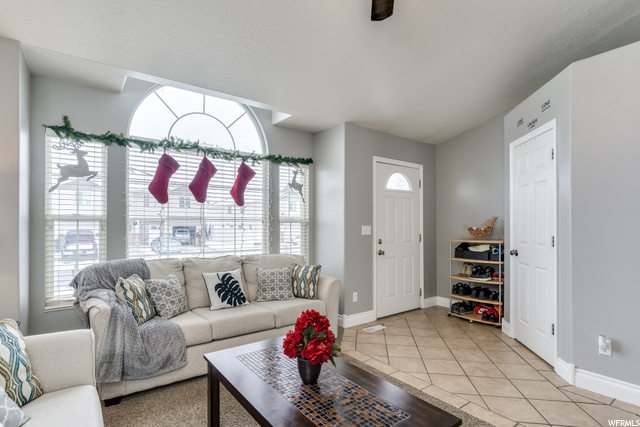 570 W 600 S, Tremonton, UT 84337 — photo 4