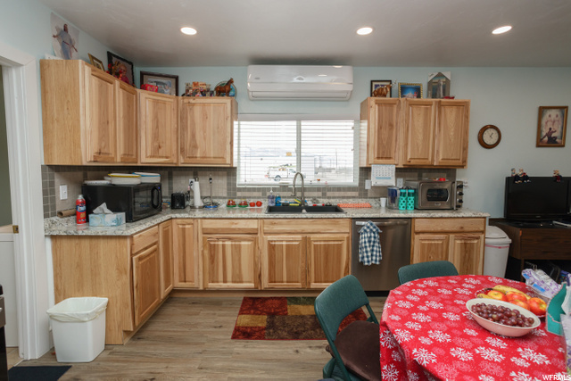 991 S 100 E, Richfield, UT 84701 — photo 7