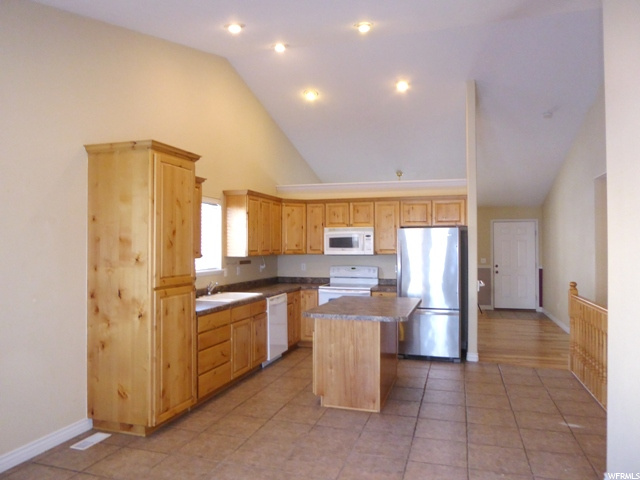 179 E 360 N, Providence, UT 84332 — photo 5