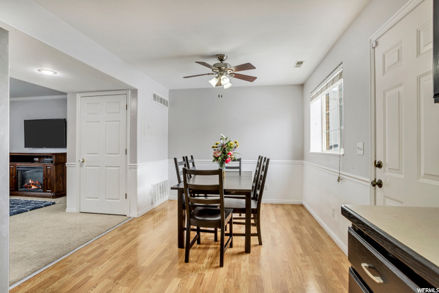 Plenty of dining space!