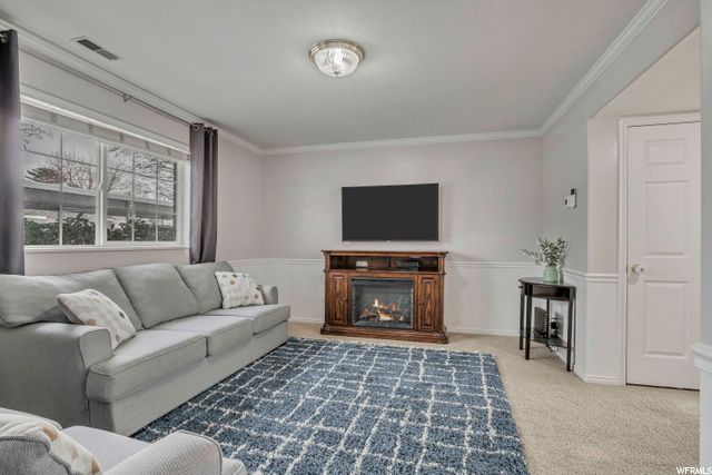 Spacious living Room.