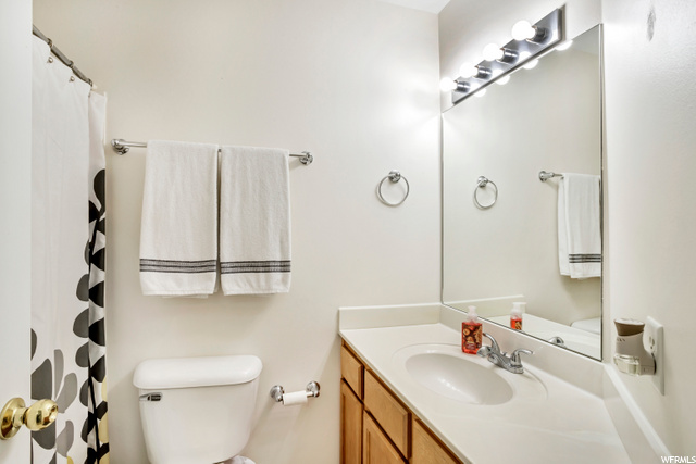 Upstairs Bathroom.