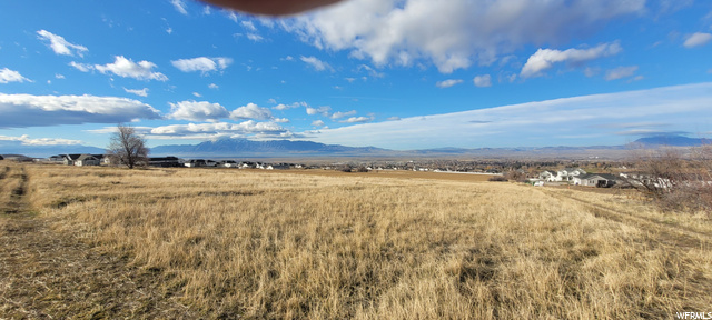 200 S Hillside Dr E, Smithfield, UT 84335 — photo 10