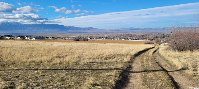 200 S Hillside Dr E, Smithfield, UT 84335 — photo 9