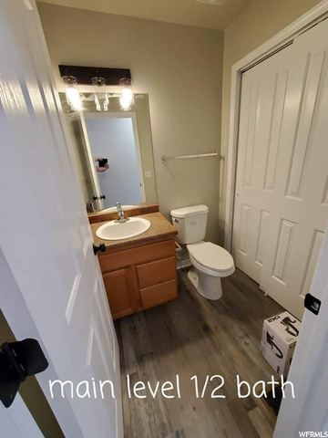 226 E Donner Pl, Grantsville, UT 84029 — photo 9