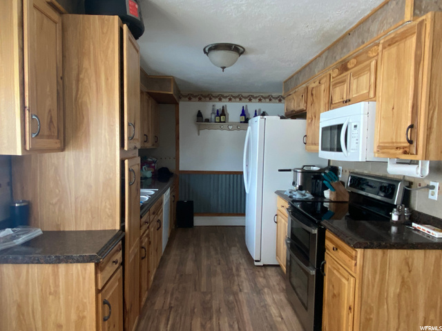 655 S State E, Mt Pleasant, UT 84647 — photo 12