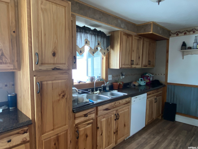 655 S State E, Mt Pleasant, UT 84647 — photo 10