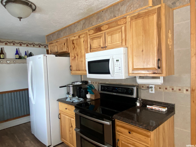 655 S State E, Mt Pleasant, UT 84647 — photo 11