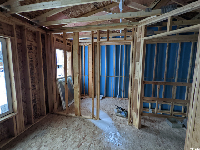 686 E 730 N, Hyrum, UT 84319 — photo 4