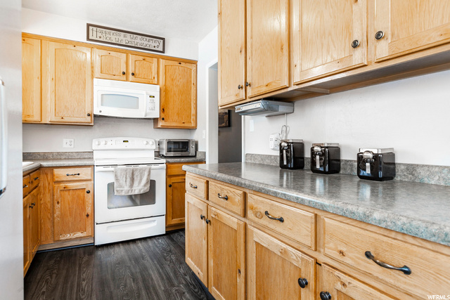 99 W 800 N, Bountiful, UT 84010 — photo 8
