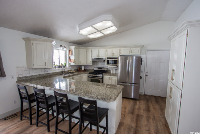 360 N 300 E, Providence, UT 84332 — photo 4