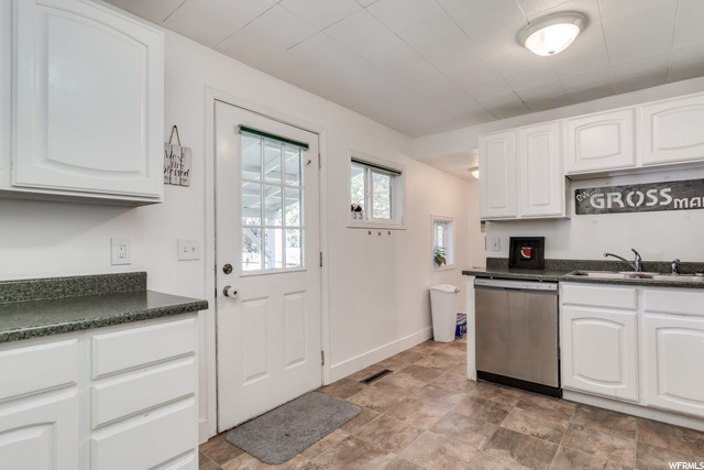 35 S 300 W, Logan, UT 84321 — photo 11