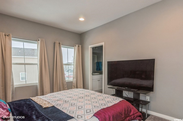 491 W 2575 N, Sunset, UT 84015 — photo 10