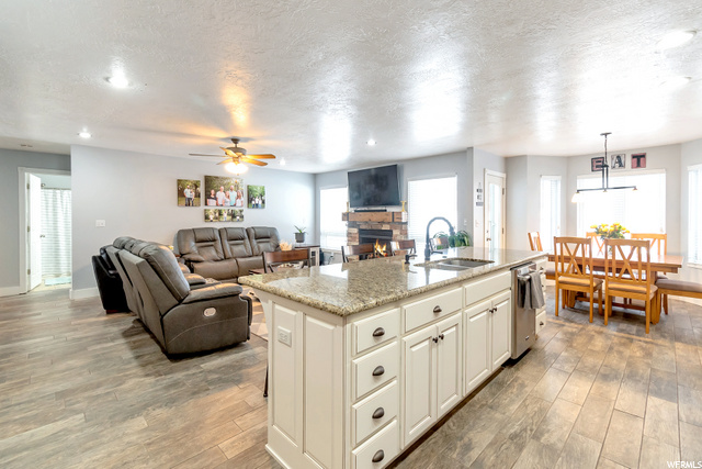 286 N 525 E, Levan, UT 84639 — photo 5
