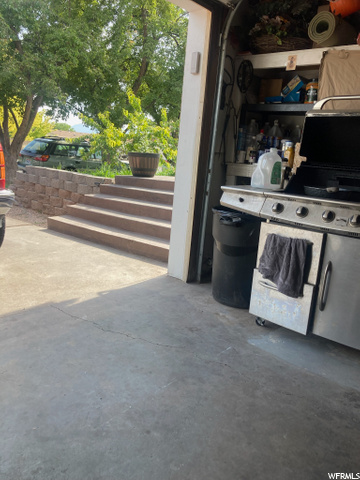 garage