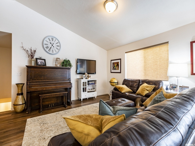 481 E 110 S, Midway, UT 84049 — photo 3