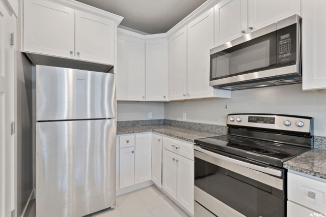 7881 S 700 E, Sandy, UT 84070 — photo 9