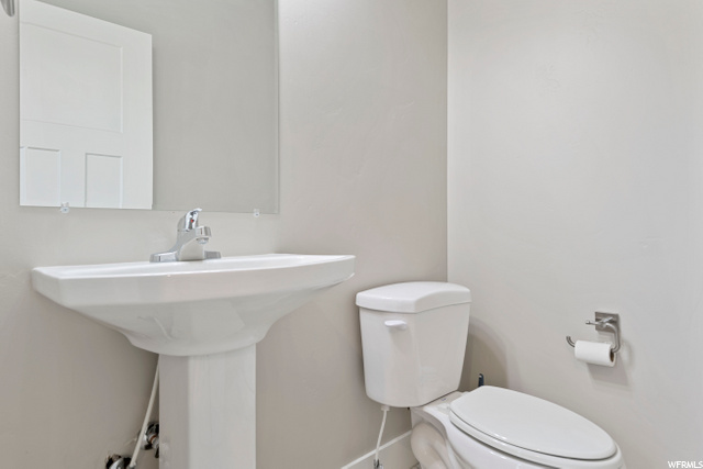 7881 S 700 E, Sandy, UT 84070 — photo 11