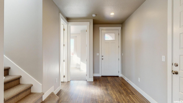 Entry way