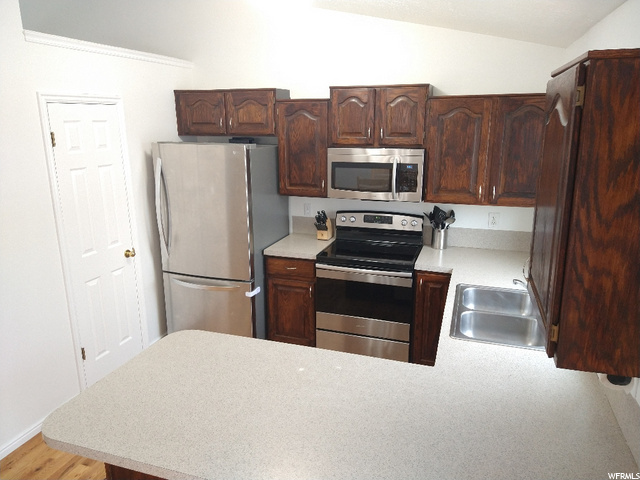 1560 S 250 E, Kaysville, UT 84037 — photo 11
