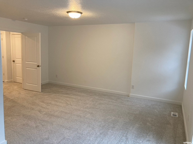 653 S Plum Creek Ln E, Ogden, UT 84404 — photo 5