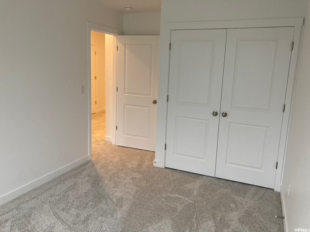 653 S Plum Creek Ln E, Ogden, UT 84404 — photo 7