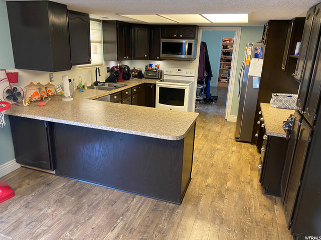 1096 W 25 N, Clearfield, UT 84015 — photo 5