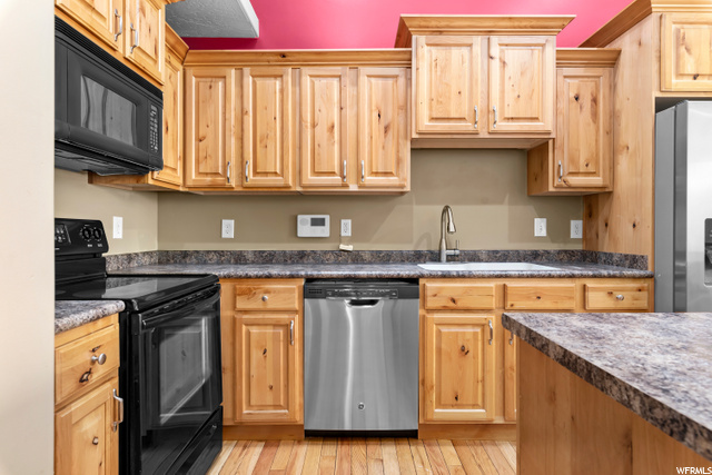 291 W Pages Pl, Bountiful, UT 84010 — photo 4