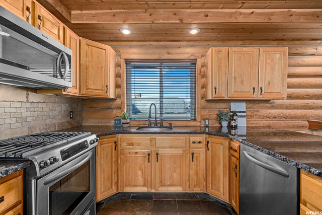 95 W 540 N, Mona, UT 84645 — photo 9