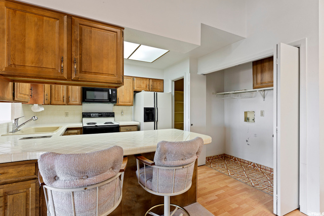4965 Quail Ln, Ogden, UT 84403 — photo 11