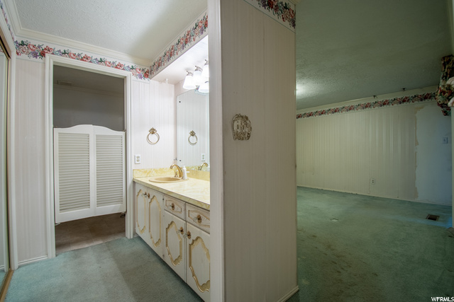 128 W Pheasantbrook Cir N, Centerville, UT 84014 — photo 6