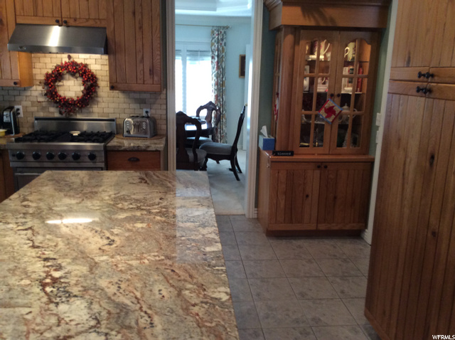 348 N 100 E, Farmington, UT 84025 — photo 4