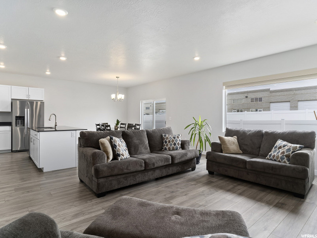 921 E Nicholes Ave, Layton, UT 84040 — photo 3