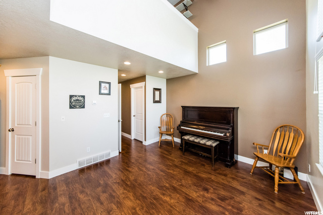 362 S 1285 E, Hyrum, UT 84319 — photo 10