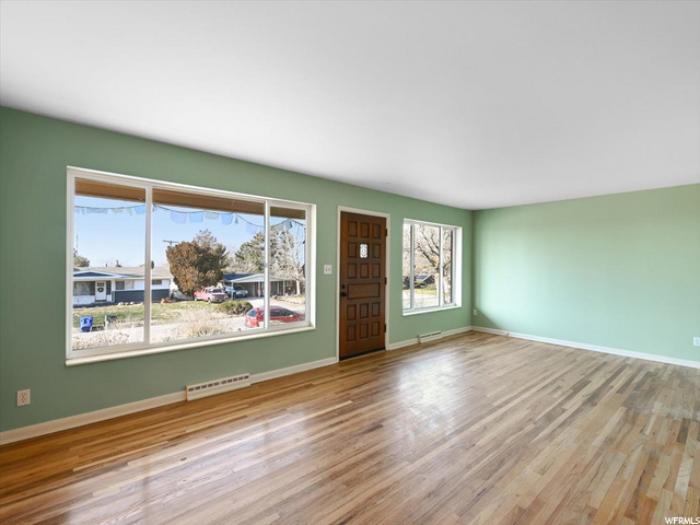 930 Hislop Dr, Ogden, UT 84404 — photo 3