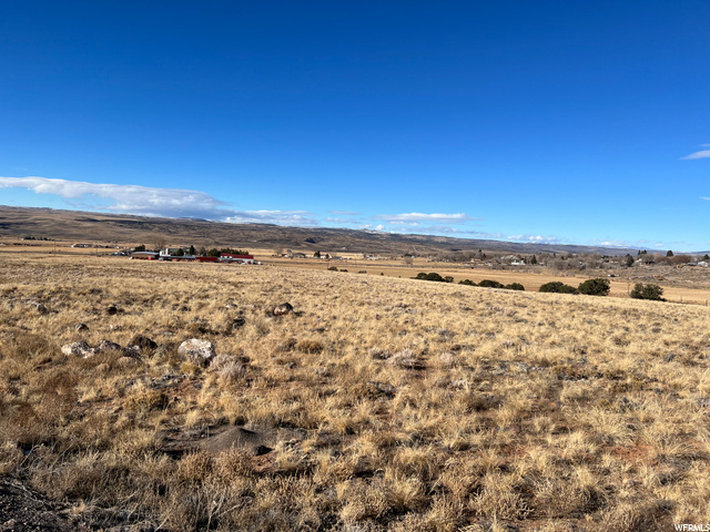 Bicknell, UT 84715 — photo 2