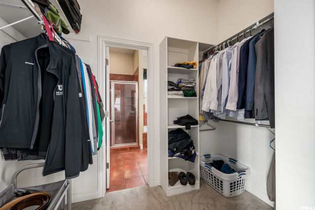 master walk-in-closet
