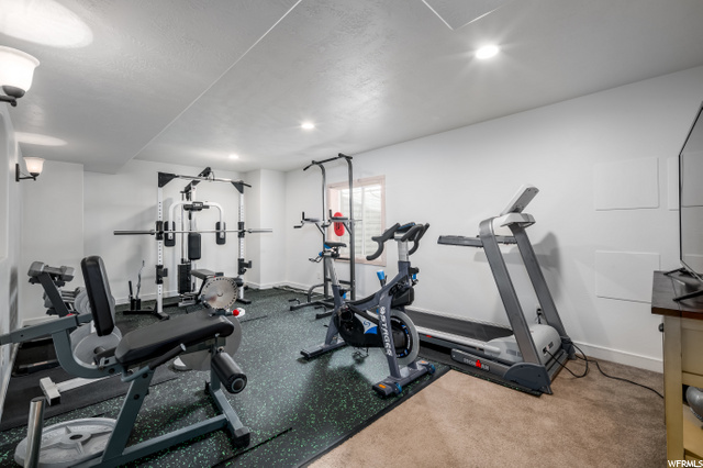 Home gym room