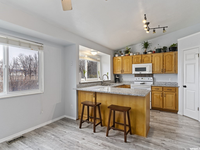 1079 N 60 E, Layton, UT 84041 — photo 6