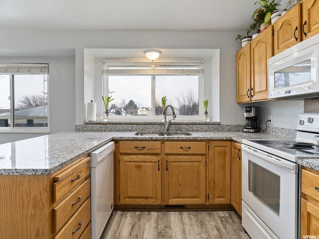 1079 N 60 E, Layton, UT 84041 — photo 8