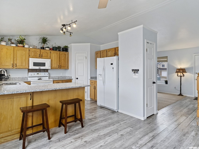 1079 N 60 E, Layton, UT 84041 — photo 5