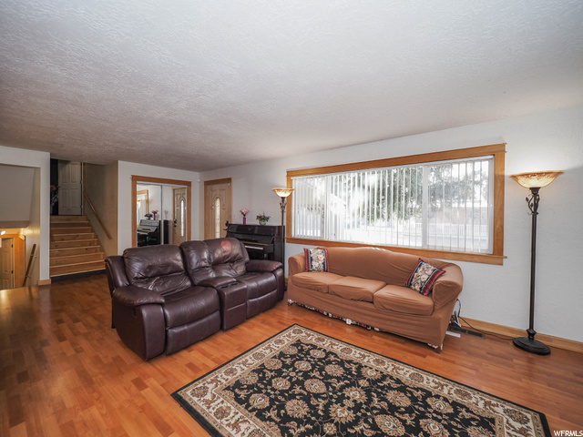 455 E Cascade St S, Sandy, UT 84070 — photo 4