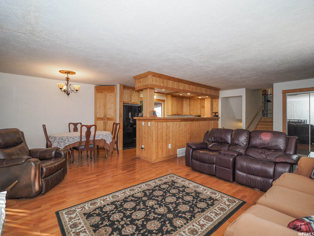 455 E Cascade St S, Sandy, UT 84070 — photo 5