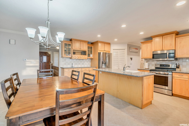 563 N 220 E, Centerville, UT 84014 — photo 4
