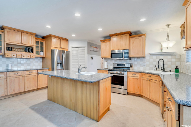 563 N 220 E, Centerville, UT 84014 — photo 5